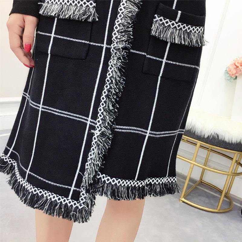 Autumn and Winter New Half Length Skirt Irregular A-line Skirt Medium Length Embracing Hip Knitted Skirt Show Thin Skirt