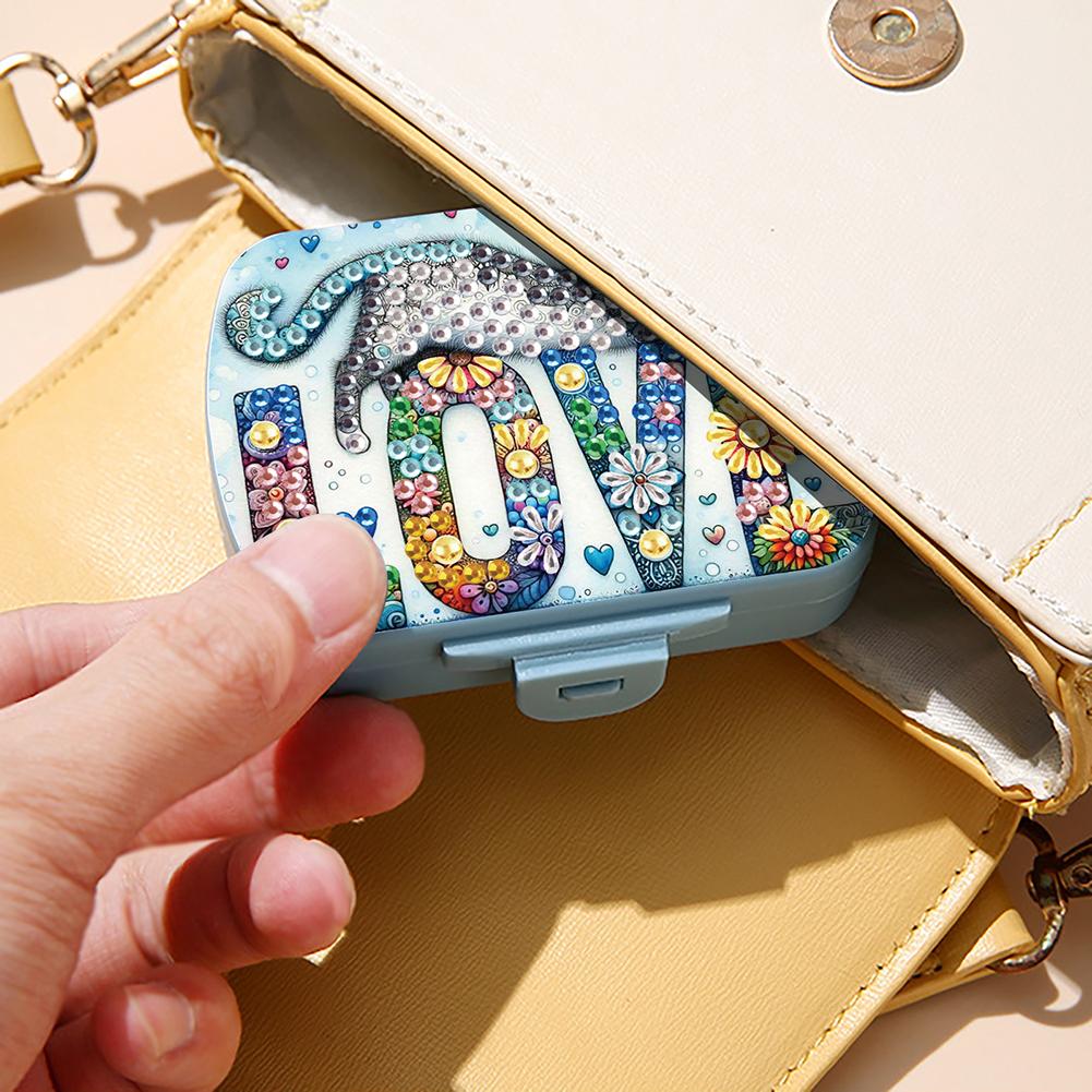 5D DIY Diamond Painting Dot Pill Case Diamond Painting Pill Dispenser Diamond Art Travel Medicine Storage Case for Art Craft