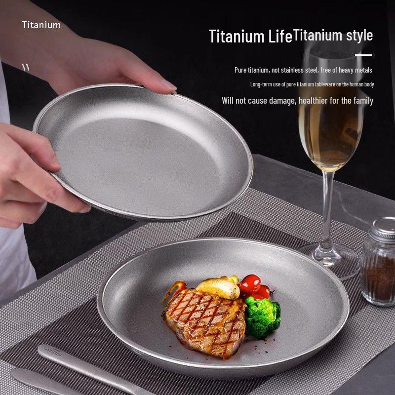 A1R Food-Grade Pure Titanium Round Plate: Portable, Anti-Fall & Ideal for Home or Camping