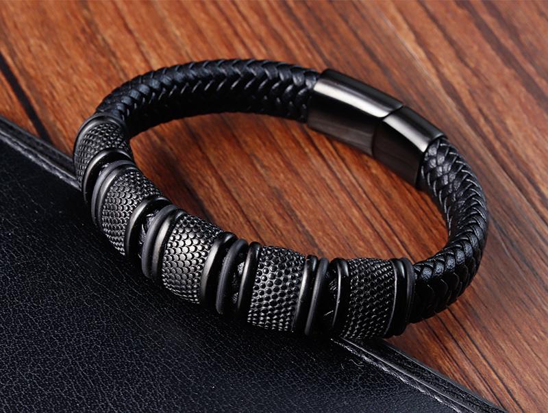 Male Bracelet Stainless Steel Charm Magnetic Clasp Multi-layer Leather Bracelets for Men Punk Jewelry pulsera hombre