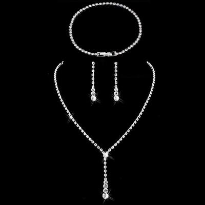 Braut Einfache Klauenkette Volldiamant Halskette Ohrringe Armband Dreiteiliges Set