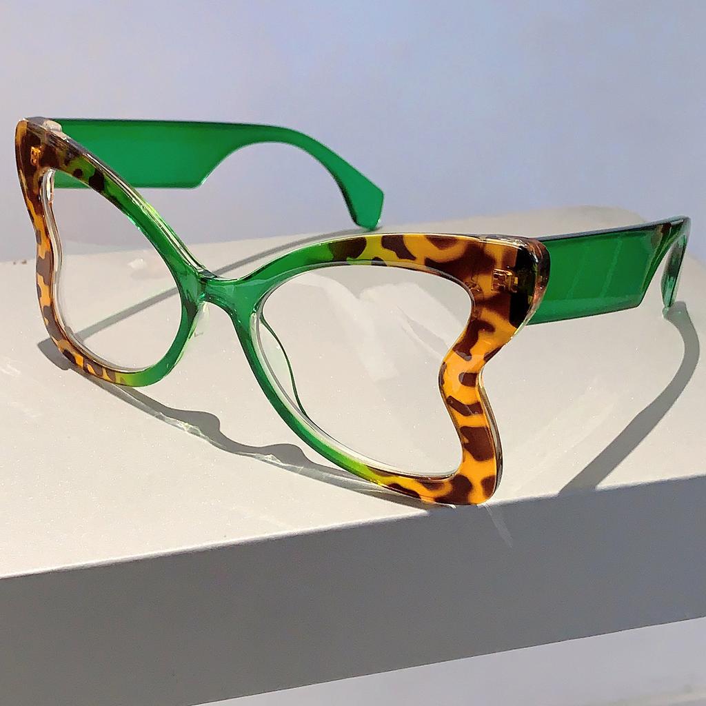 Oversized Butterfly Shape Sunglasses  New Arrival Stylish Vintage Multicolor Shades Trendy Brand Design Women Eyewear