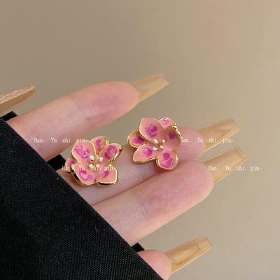 South Korea Dongdaemun New Sweet Enamel Dripping Flower Earrings High Value Internet Celebrity Silver Needle Earrings