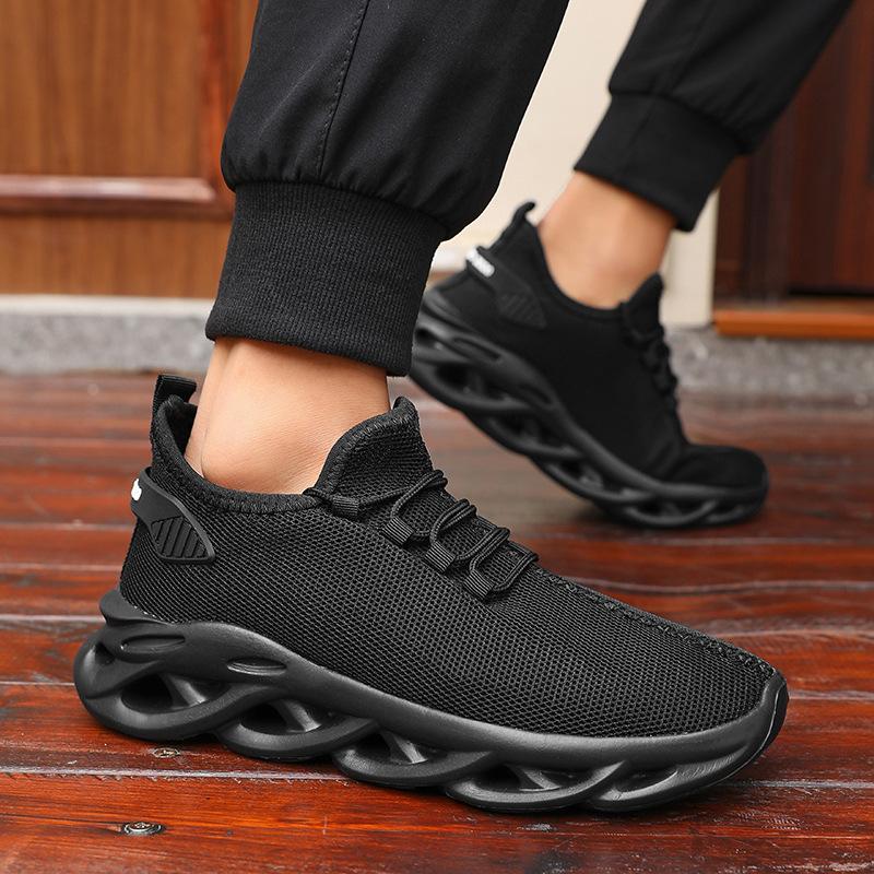 Large Size Hot-size Flying Woven Sports Shoes Mosaic Sole Running Shoes Casual Mesh Shoes