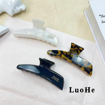Luohe Korean-Style Tortoiseshell Acetate Shark Hair Clips - Large Curved Claw Clips for Women