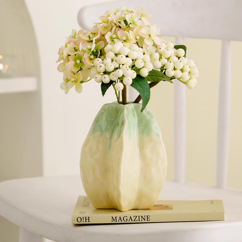 Nordic Ceramic Gradient Peach Shape Small Vase Home Dining Table Bedroom Living Room Decoration Narrow Mouth Floral Ornament 1Pc