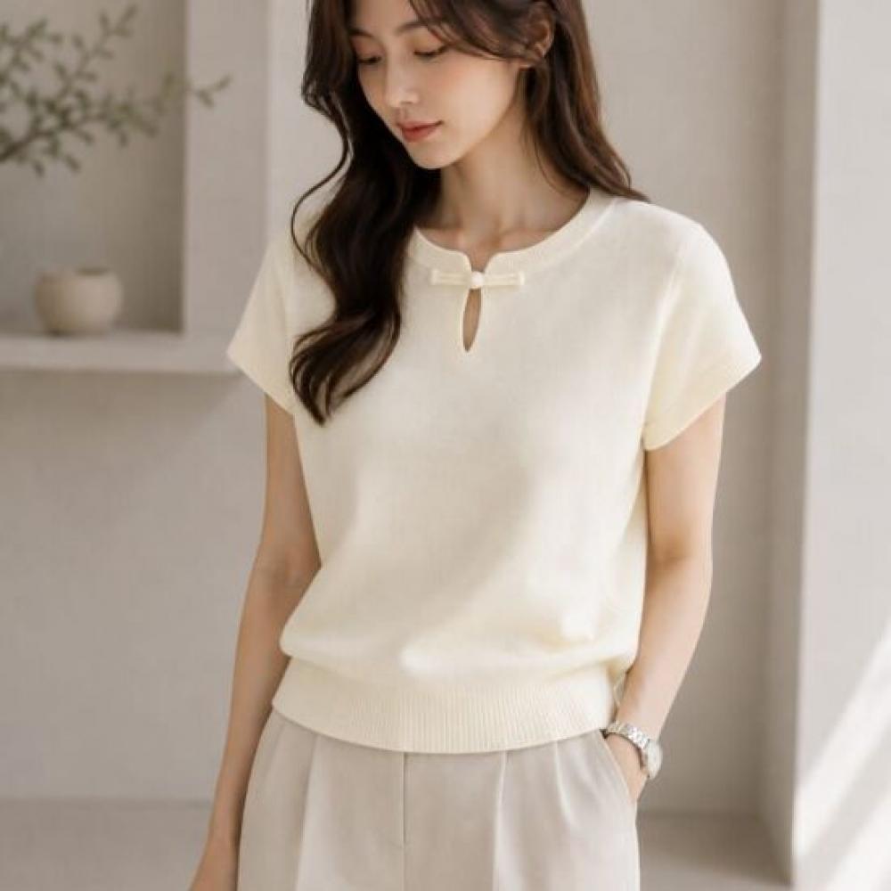 Rellawear Women S Ribbon Point Keyhole Neck Knit 26jt08