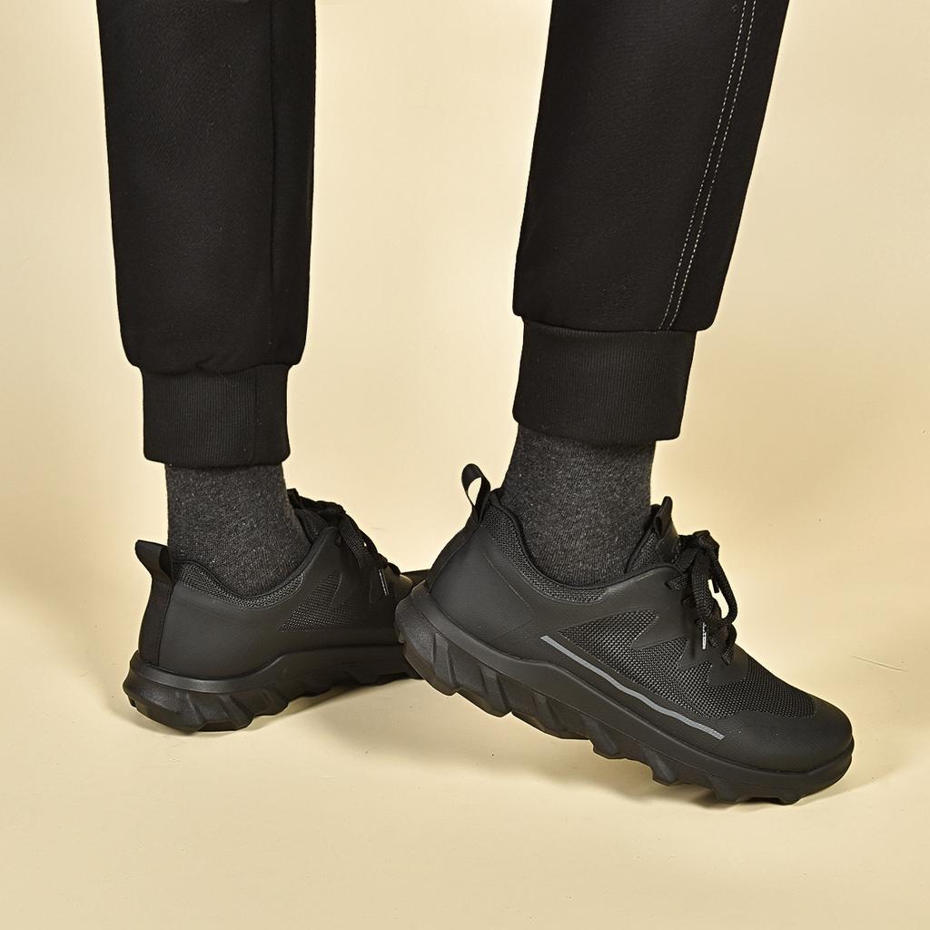 Men's casual sports shoes autumn and winter new comfortable lace-up black travel shoes jogging walking shoes