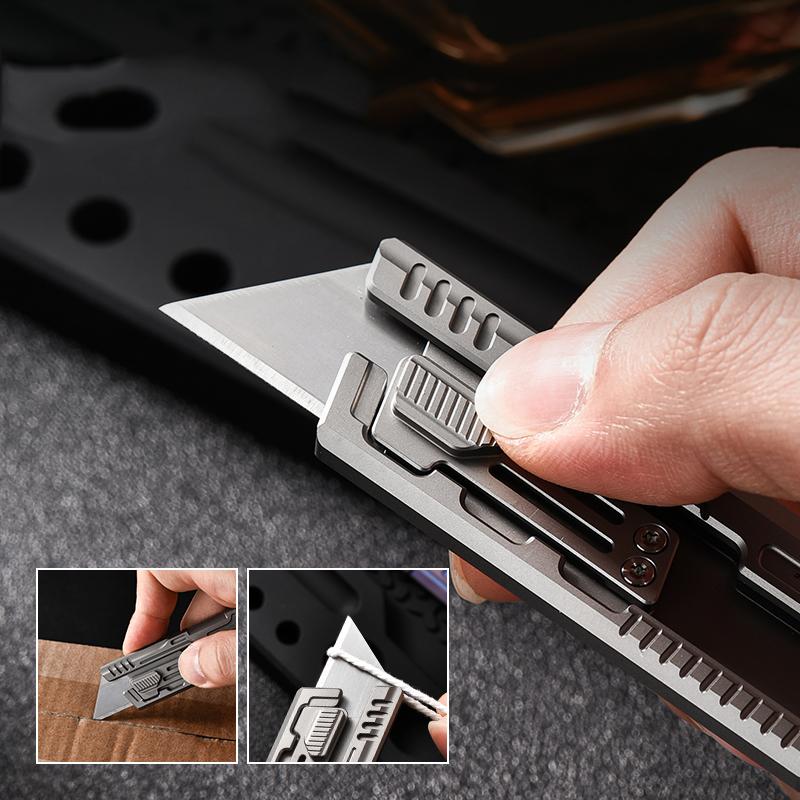 Titanium Alloy Utility Knife EDC Outdoor Tool Push-pull Knife Free 10 Replaceable SK5 Blade Express Box Knife with Back Clip
