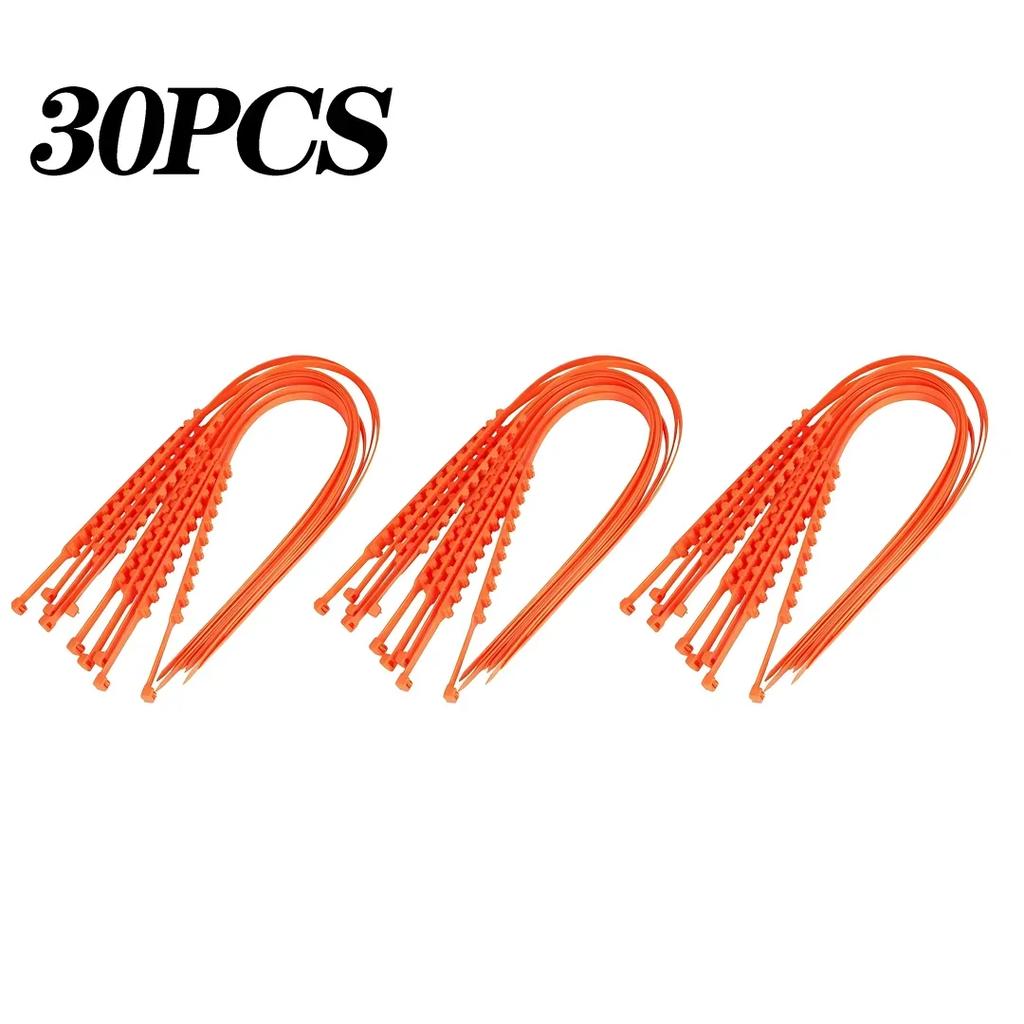 Winter Car Tire Chains Anti-Slip Snow Chains for Tires Emergency Road Safety Gear for Ice and Snow Driving Easy To Install Strap