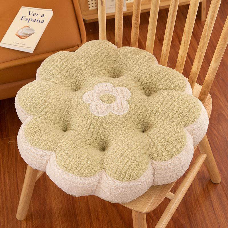 Four Seasons Thickened Cookie Flower Seat Cushion: Soft Plush Chair Pillow for Students & Office