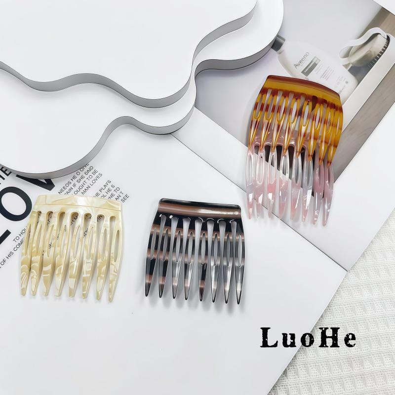 Leopard Print Anti-static Hair Comb - Acetate Hair Accessory for Bangs, Anti-frizz, and Extra Style