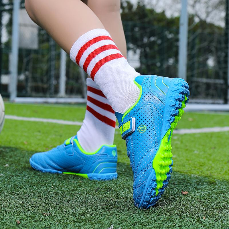 Children's Magic Sticker Rubber Soft Bottom Short Nail Football Boots