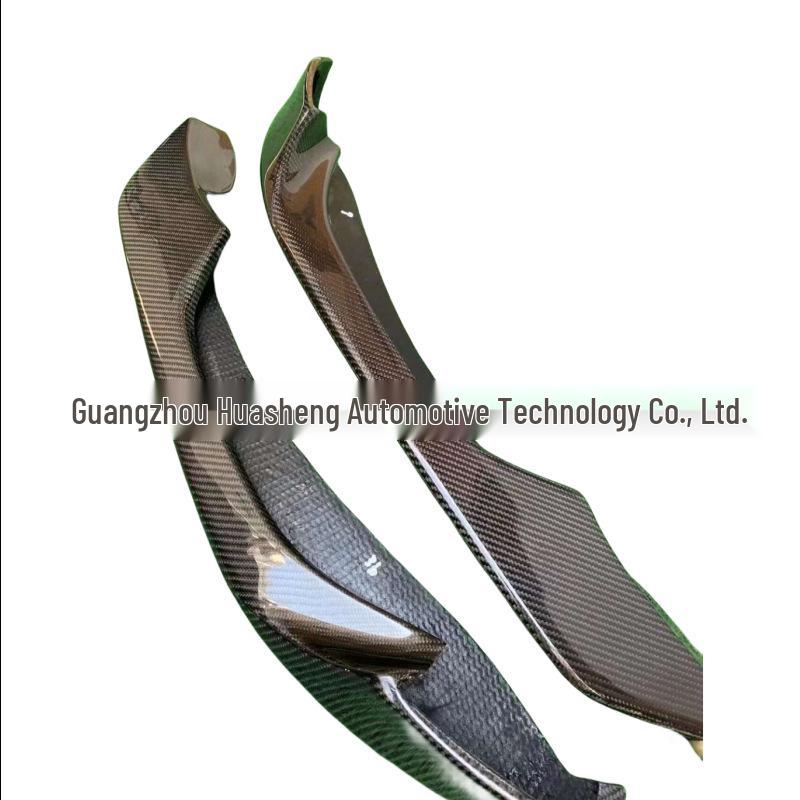 BMW F80/F82 M3/M4 Carbon Fiber Front Bumper AC Corner Spoilers