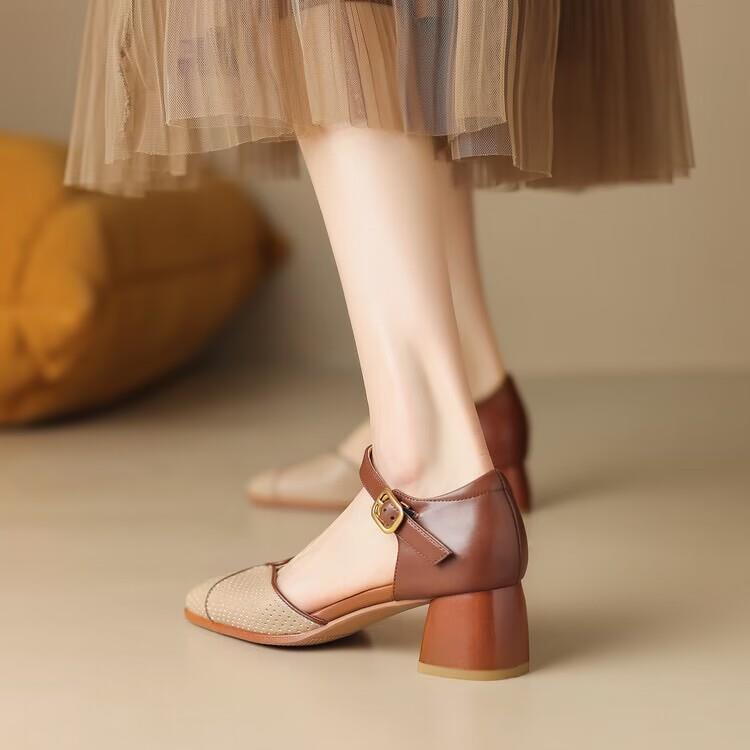 Mode Été Nouveau Sandales à Bout Carré Découpées à Nœud Talon Moyen Chunky Respirantes Talons Hauts