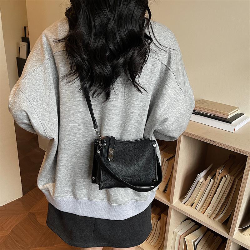 

New Arrival Premium Lychee Pattern Box Bag Versatile Women s Handbag with Lock Ideal for Handheld Shoulder & Cross-Body Use