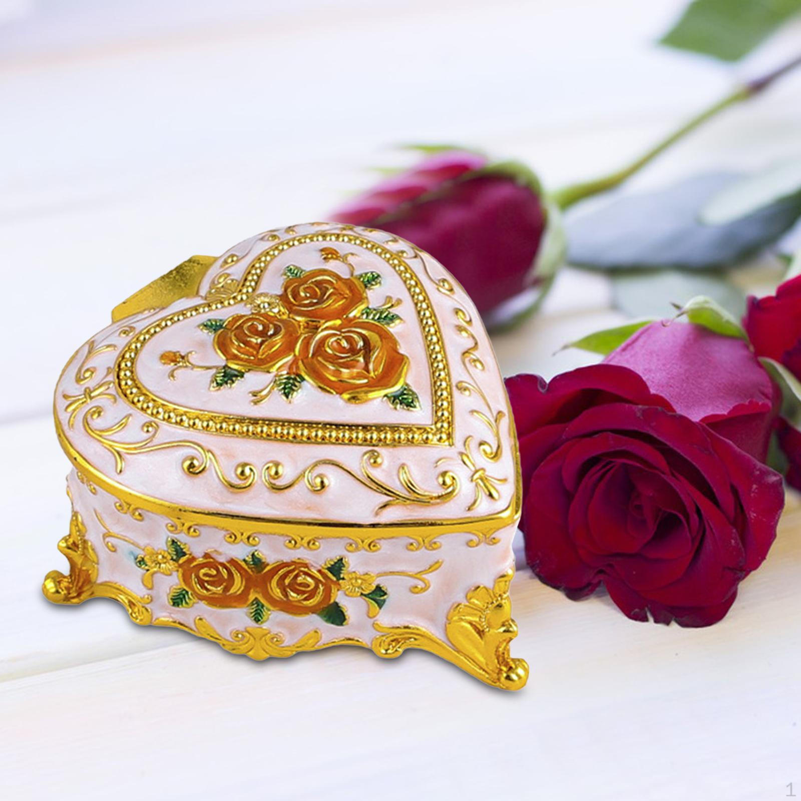 

Элегантная шкатулка для подвесок и сережек белый