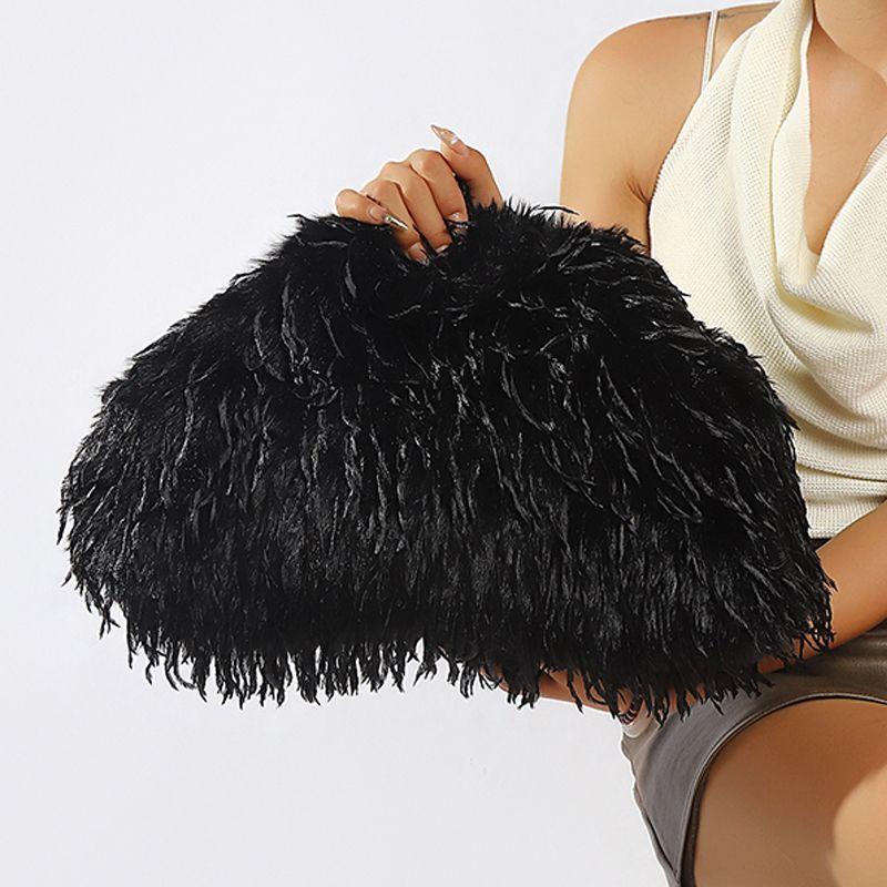 Yogodlns Dopamine-style Fluffy Tassel Bag Y2K Plush Clutch Bag Candy-colored New Year Women's Purse Festival Dinner Dress Clutch Handbags