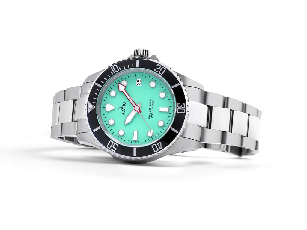 RATIO Pánské hodinky FreeDiver Sapphire Stainless Steel Zelený ciferník Quartz RTF039 200M