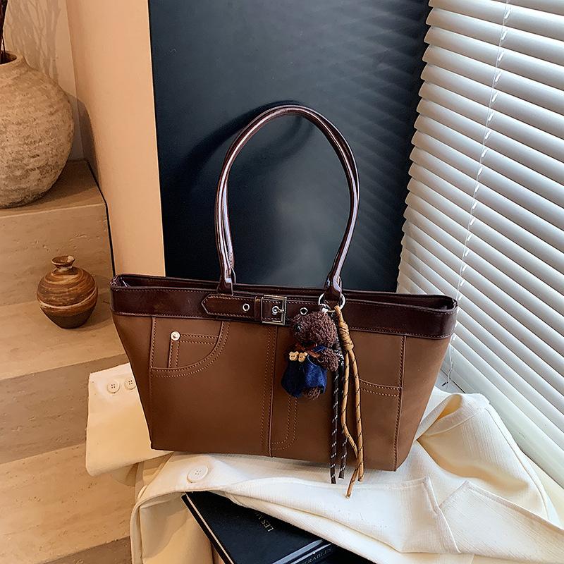 Large-capacity Bag Women's Spring and Summer Versatile New Niche Single Shoulder Underarm Bag Casual Commuter Tote Bag