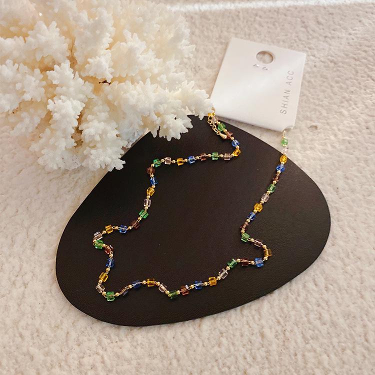 Korean Dongdaemun Crystal Choker Necklace for Women - Elegant and Versatile