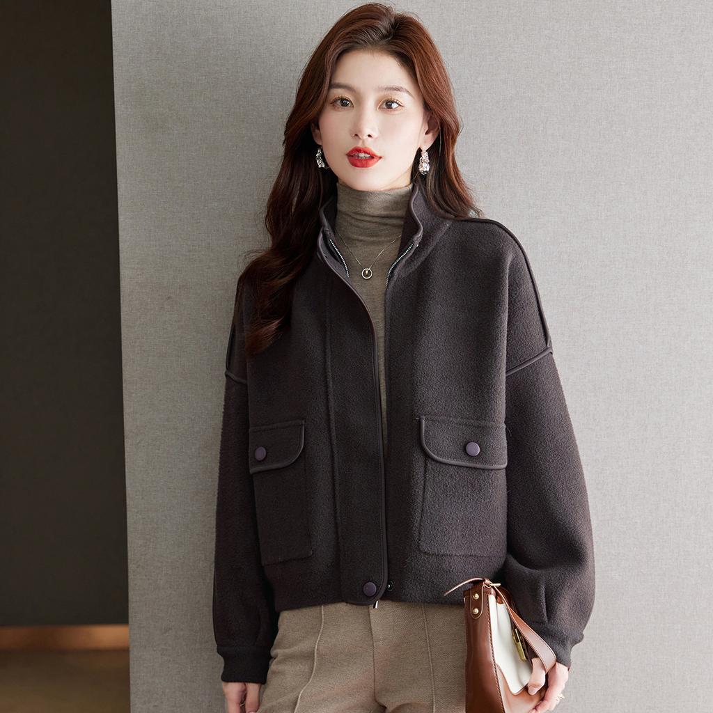 2025 Autumn/Winter New Small Fragrant Style Fashionable Knitted Cardigan Top Western Casual Coat for Women