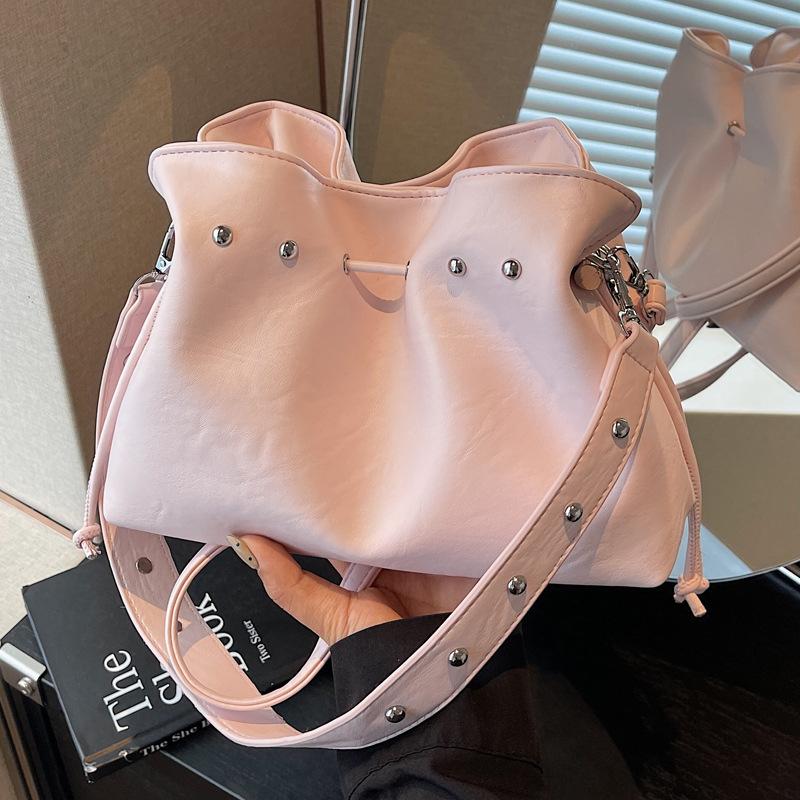 Bolt Small Bag, Water Bucket Bag, Simple Commuter Single Shoulder Crossbody Bag