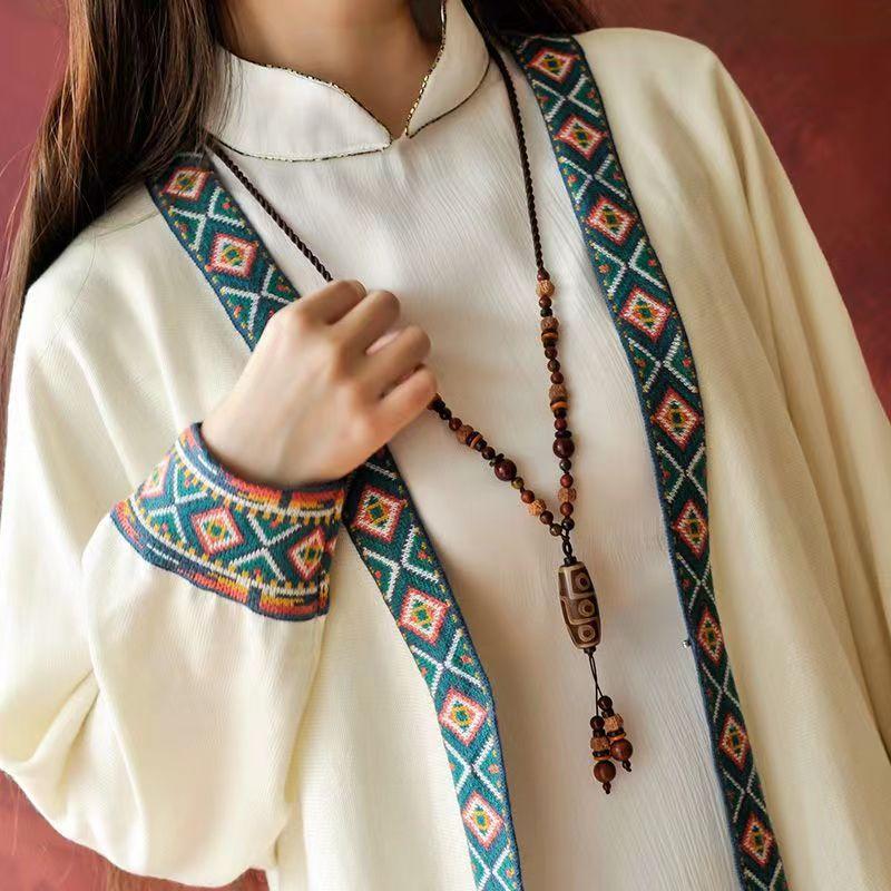 GemChic Women's New Vintage Ethnic Wooden Beads Pendant Necklace Classical Long Chain Fashion Birthday Christmas Jewelry Gift