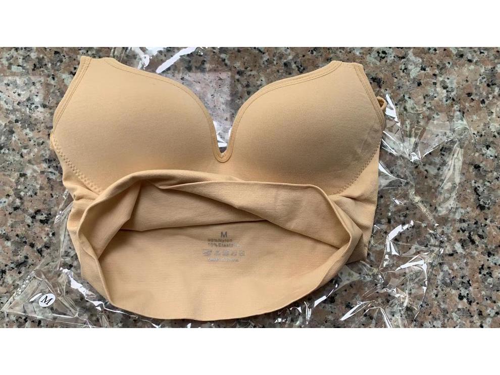 Women's Backless Sports Bra with Fixed Cup and Crossed Straps