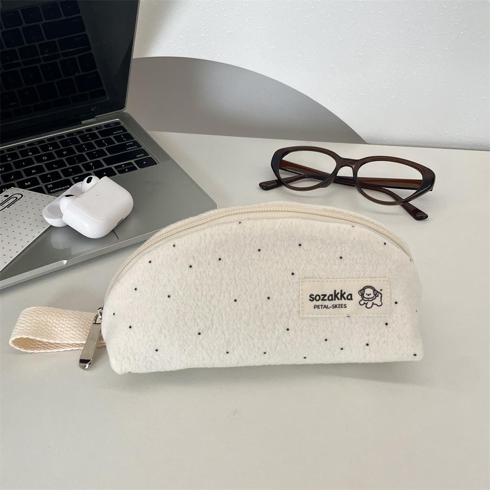 

Casual Retro Style Pencil Case Large Capacity Korean Fashion Makeup Bag Portable Stationery Organizer for Students