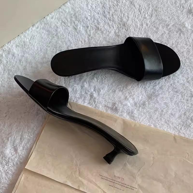 Sheepskin Version~ Grape Mother, the Same Row Style, Minimalist Silk Elegance, with Kitten and Sandals for Women's Summer Wear