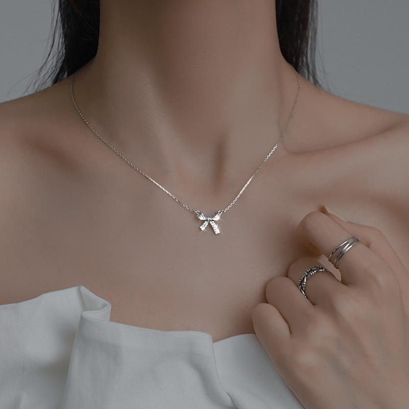 Exquisite Bling Silver Color Tassel Star Moon Necklace For Women Clavicle Chain Woman Jewelry Birthday Gift Accessories