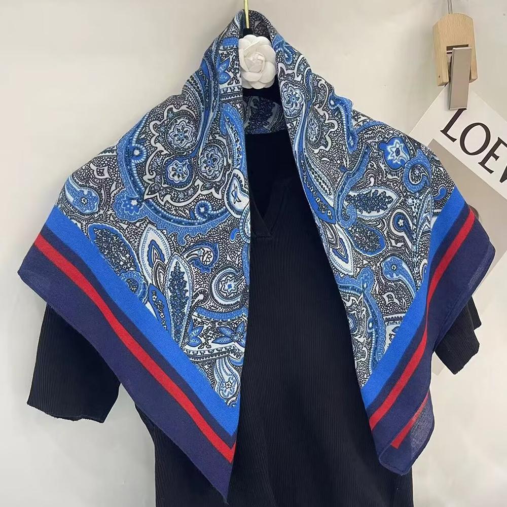 2024 Luxury Animals Floral Print 70cm Cotton Velvet Square Scarf for Women Soft Neckerchief Lady Hijab Neck Tie Hair Headbands
