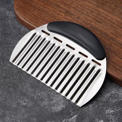 Paslanmaz Çelik Patates Kesici Sebzeler Meyveler İçin Krinkıl Doğrayıcı Kullanımı Kolay Dalgalı Bıçak Tasarımı Ergonomik Saplı Patates Kızartması Dilimleyici