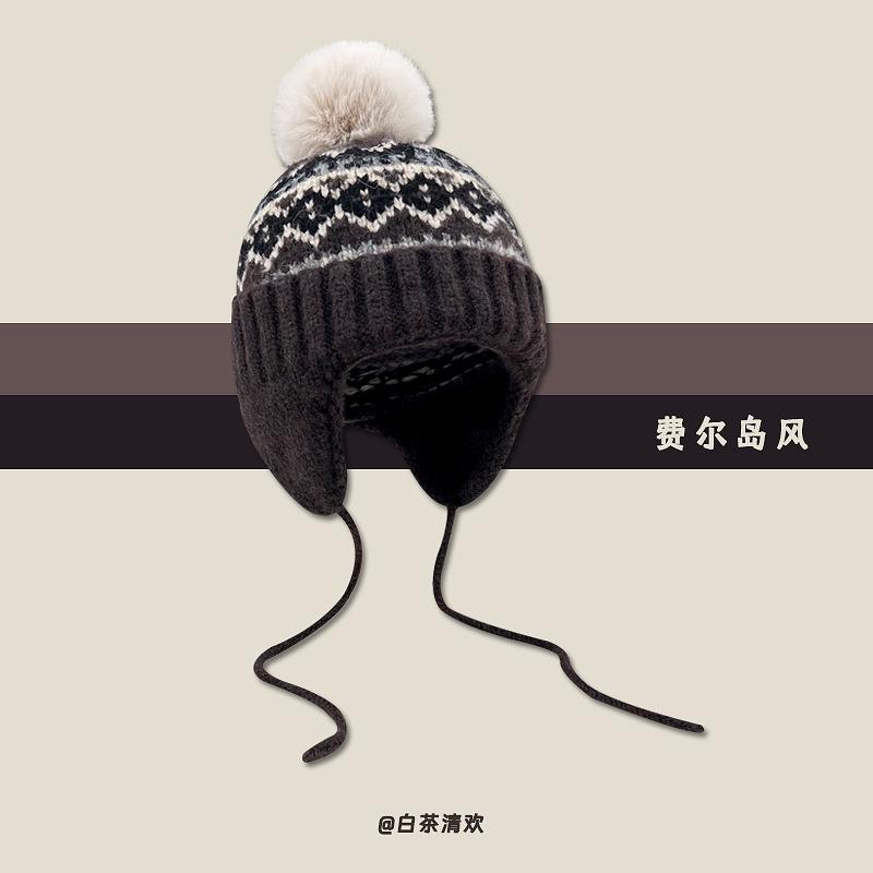 Fair Island wind jacquard ball wool hat women's new casual versatile student ear protection Lei Feng hat