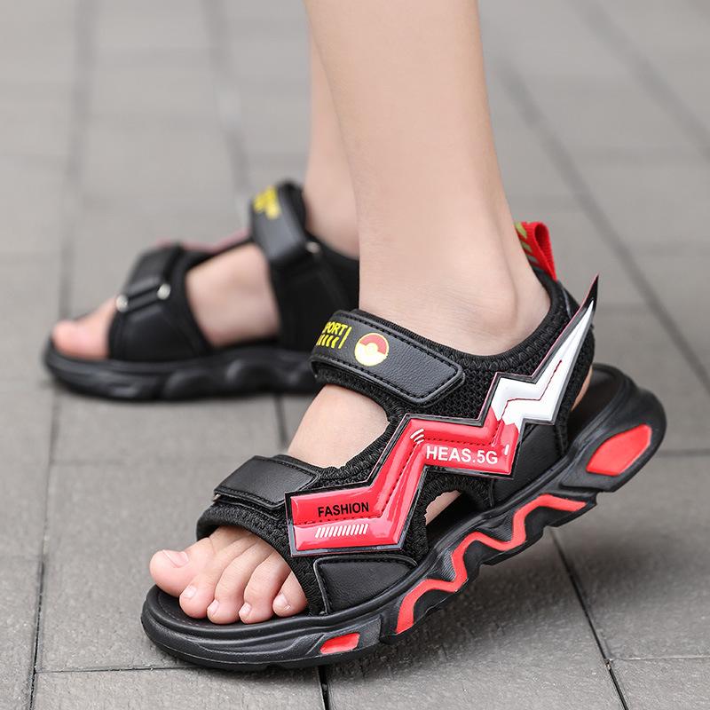 Factory children's sandals summer new boys Pikachu cool slippers medium and older children non-slip casual beach shoes