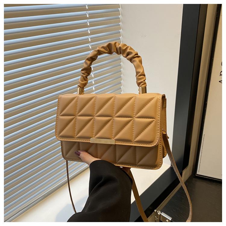 

Трендовая женская универсальная маленькая квадратная сумка кроссбоди на плечо осень 2024 хаки