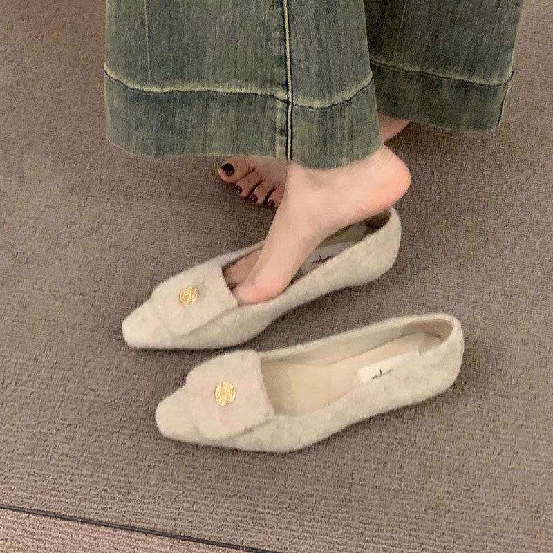 French low-heeled retro suede single shoes women's shoes 2025 new autumn and winter velvet temperament small fragrant commuter shoes
