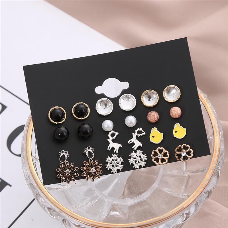 2021 European Retro Style Women's Earrings: 12-Pair Set