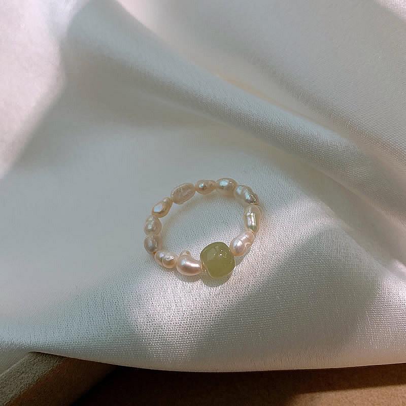 Hot Sell Trendy Natural Freshwater Pearl & Jade Stone Ladies Ring  For Women Birthday Gifts