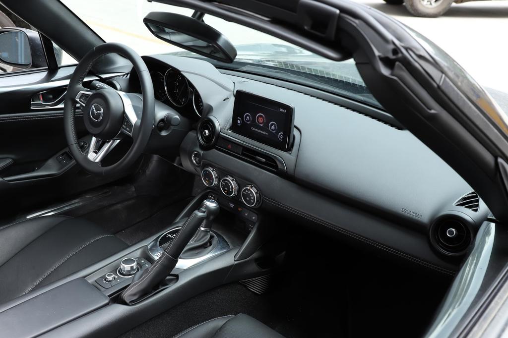 Hcilloend New Mazda Roadster RF ND Series 2016-2024 Applicable Air Conditioner Ring Vent Cover