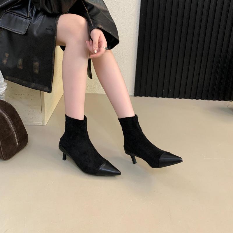 Low-heeled Short Boots Women's New 2025 Autumn and Winter Suede Boots Thin Women's Boots Square-toed Short Boots Design Sense Martin Boots