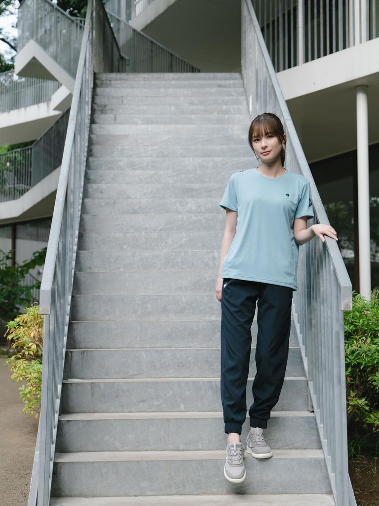 LCS Essential Short Sleeve T-Shirt LT5FHT00L_BK00_S