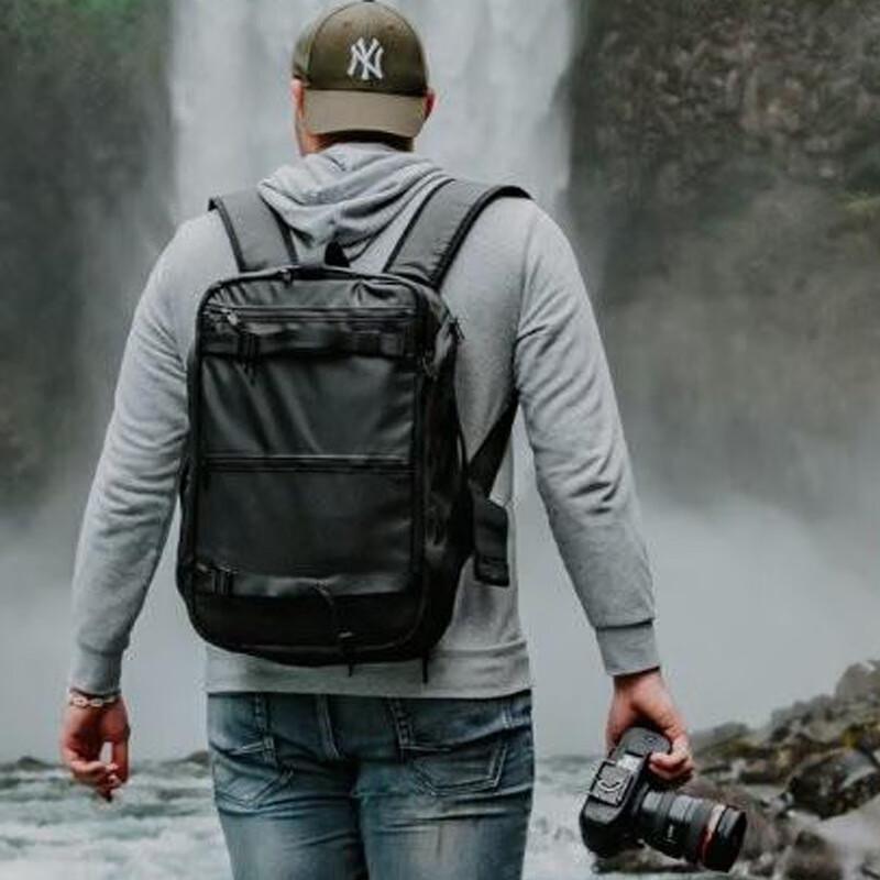 OEING Multi-Functional Waterproof Camera Backpack Large