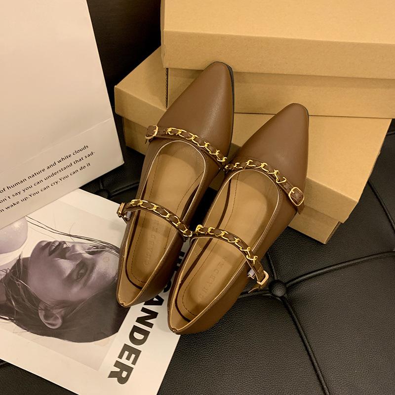 

Сяосянфэн туфли-лодочки на плоской подошве черные с острым носком женская обувь 2025 универсальные весенне-осенние темпераментные светские Мэри Джейн из маленькой кожи 40 хаки