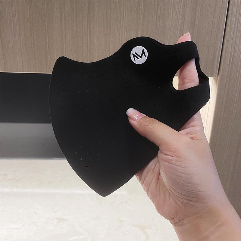 Windproof 3D Stereo Warm Mask: Double-Sided Fleece, Makeup-Safe, Washable for Autumn & Winter Cold Protection.