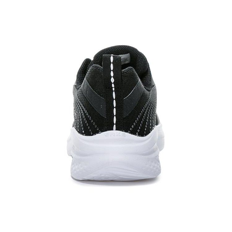 Erke Durable Low-Top Running Shoes Men Sneakers Black White 11123203139-004