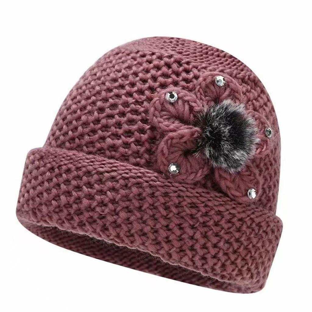 Middle-aged and elderly warm hat winter piled thickened mother hat outdoor cold-proof wool hat ear protector knitted hat