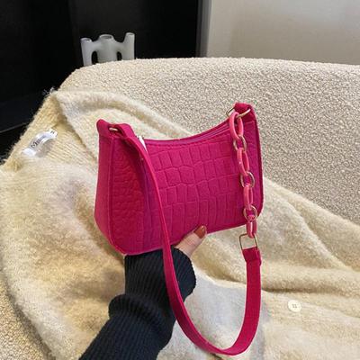 Luxusní dámská kabelka Lady Felt Design v podpaží Vydaná módní dámská kabelka pod Crescent Small Square Bag