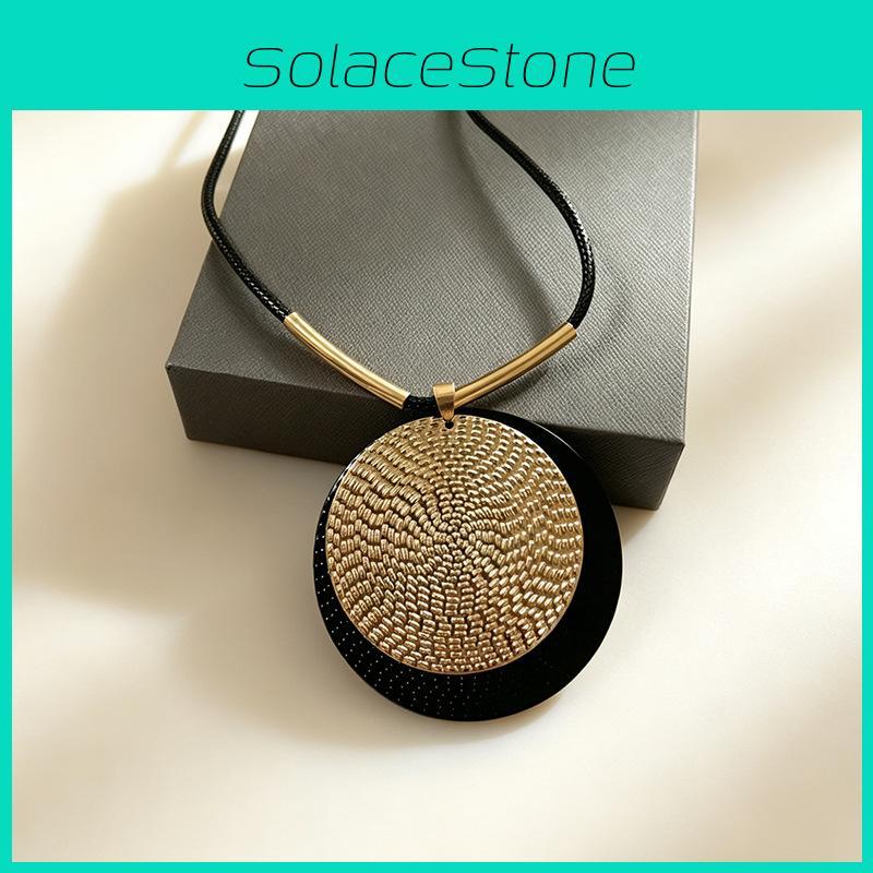 Geometric Alloy Necklace For Women With Chain Pendant For Daily Wear
